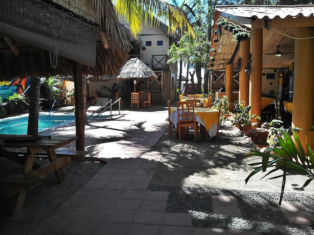 Hotel Los Cobanos Village Lodge Esterno foto